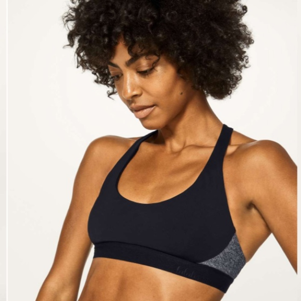 Lululemon Box It Out Bra - Size 4